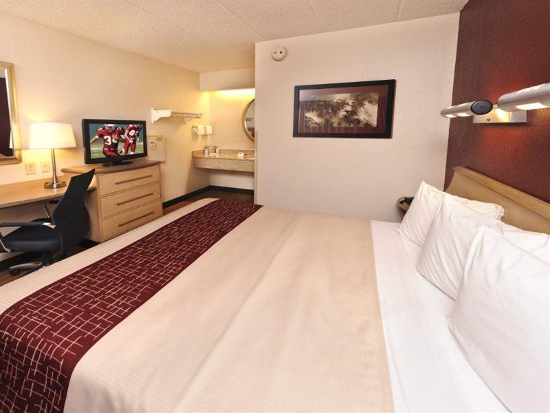 Red Roof Inn Plus+ Jacksonville - Southpoint Екстериор снимка