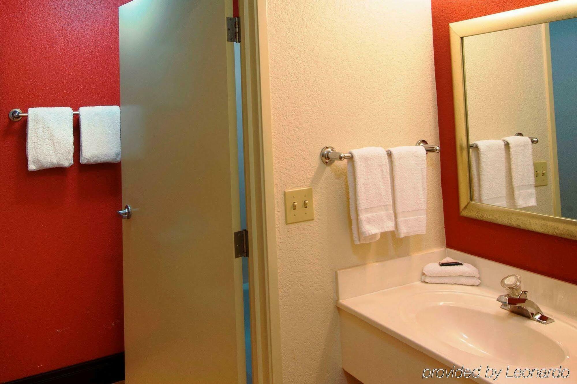 Red Roof Inn Plus+ Jacksonville - Southpoint Екстериор снимка